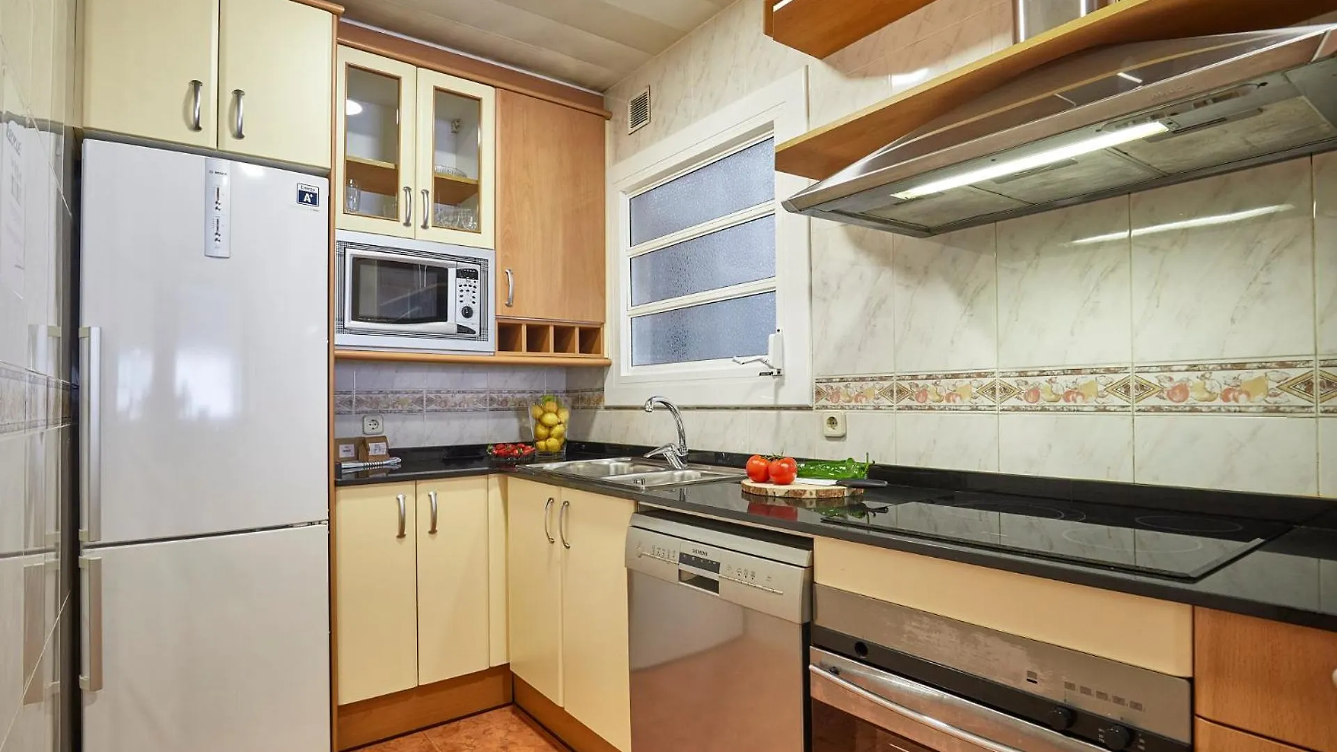 Bbarcelona Gaudi Avenue Flat Spain