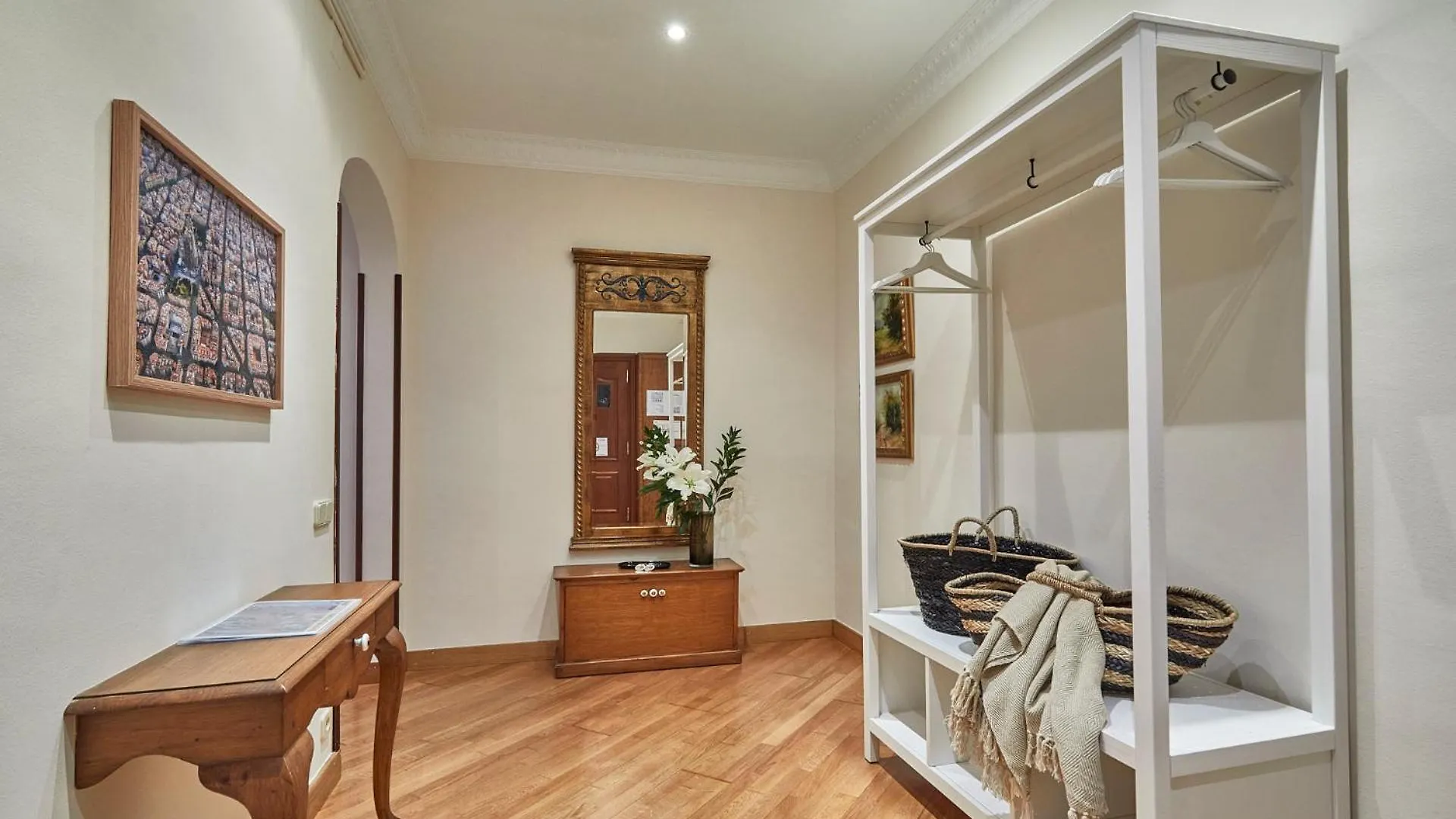 Bbarcelona Gaudi Avenue Flat Barcelona